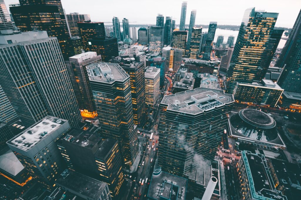 How To Reduce Liquidity Risk On Real Estate Investments