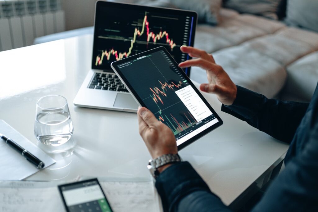 What Is The Difference Between Primary Market And Secondary Market